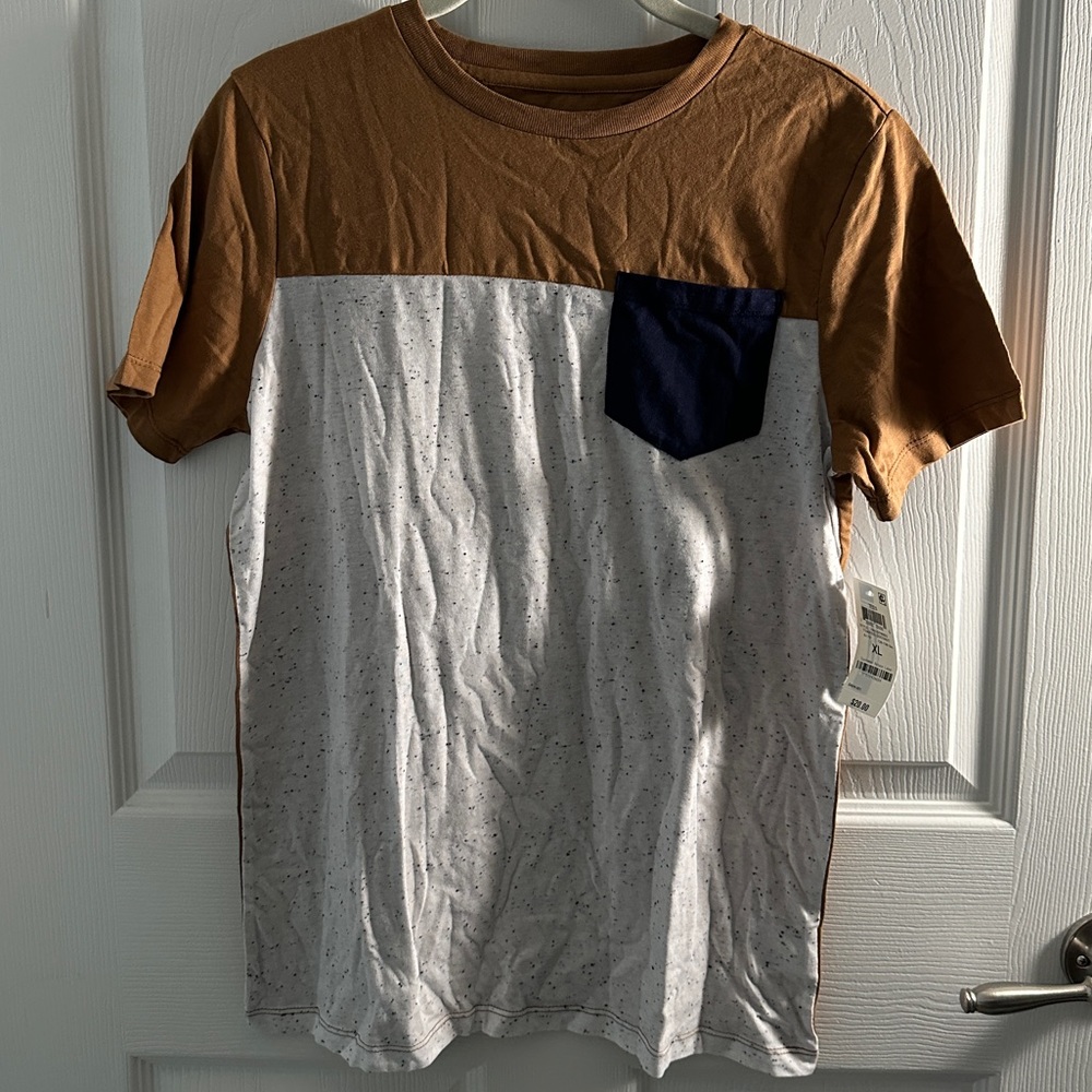 Epic Threads Tee with Left Pocket - Toasted Coconut